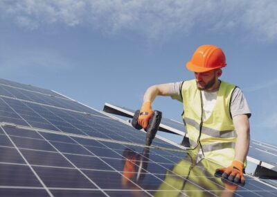 When Should You Replace Solar Panels?